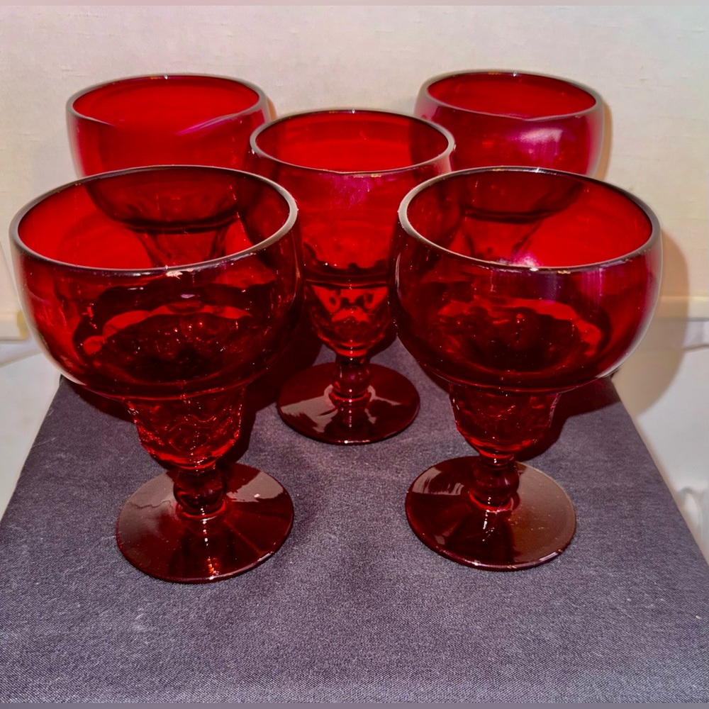 5 Fenton “Georgian Ruby” Glasses. Vintage, circa 1930s. 5.5”
